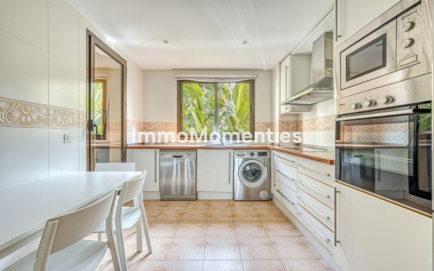 Reventa - Apartamento - Benahavís - Benahavís Centro