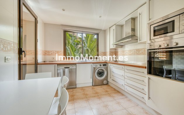 Reventa - Apartamento - Benahavís - Benahavís Centro