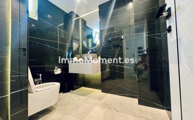 Revente - Maison mitoyenne - Marbella - Marbella Centro