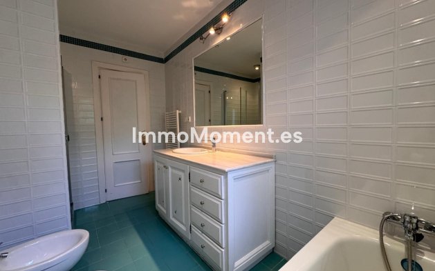 Revente - Villa - Manilva - Manilva Centro