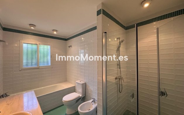 Revente - Villa - Manilva - Manilva Centro