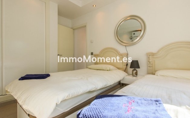 Wiederverkauf - Villa - Estepona  - New Golden Mile