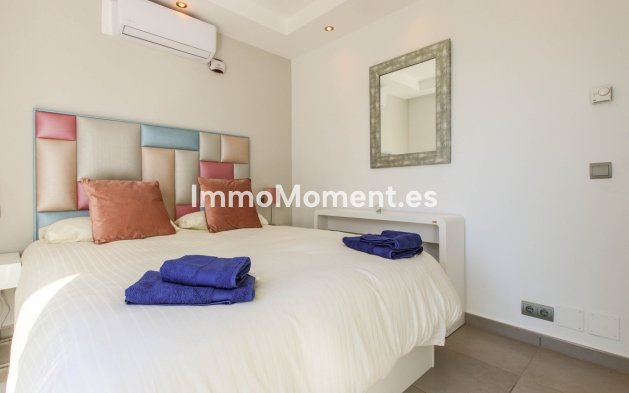 Wiederverkauf - Villa - Estepona  - New Golden Mile