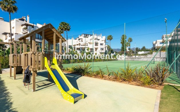 Revente - Appartement - Estepona  - Estepona Centro