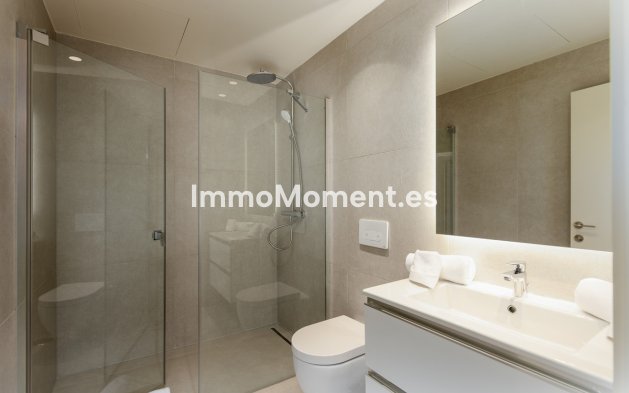 Revente - Appartement - Estepona  - Estepona Centro