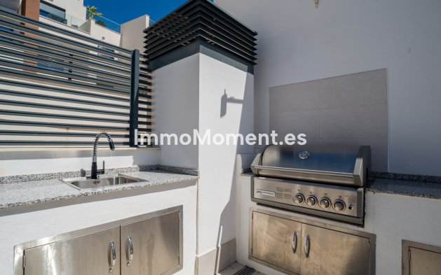 Resale - Apartment - Benahavís - Benahavís Centro
