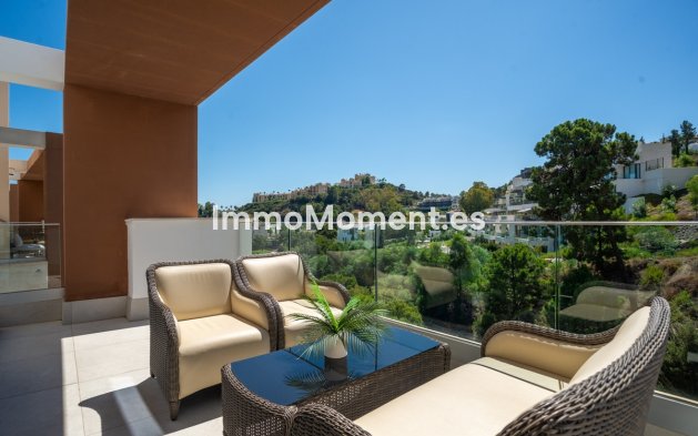 Resale - Apartment - Benahavís - Benahavís Centro