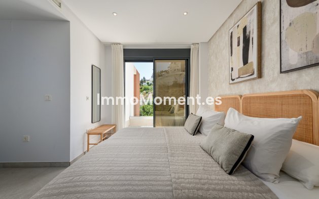 Resale - Apartment - Benahavís - Benahavís Centro