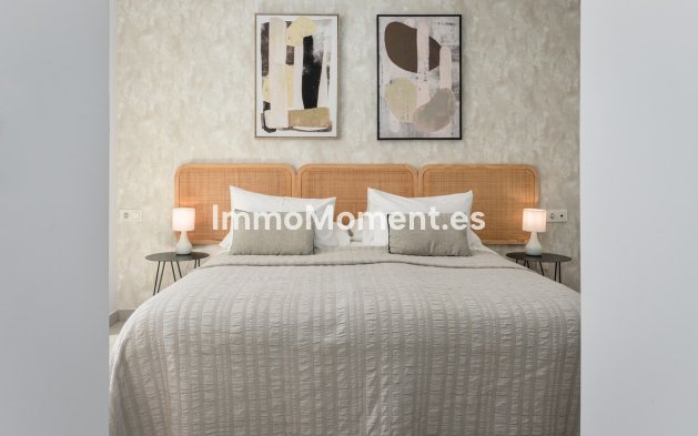 Resale - Apartment - Benahavís - Benahavís Centro