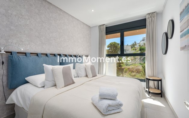 Resale - Apartment - Benahavís - Benahavís Centro