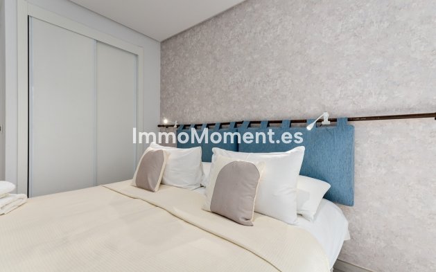 Resale - Apartment - Benahavís - Benahavís Centro