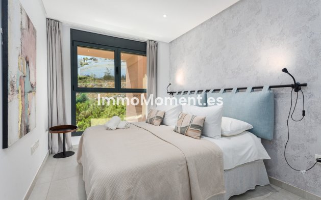 Resale - Apartment - Benahavís - Benahavís Centro