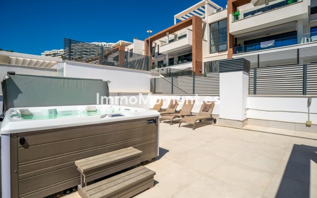 Resale - Apartment - Benahavís - Benahavís Centro