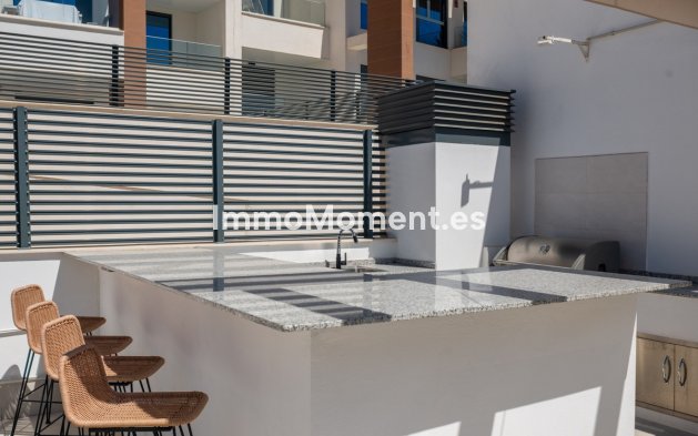 Resale - Apartment - Benahavís - Benahavís Centro