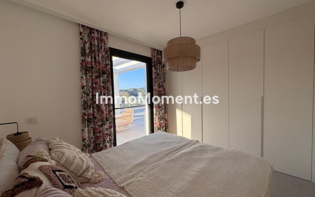 Resale - Apartment - Mijas - La Cala de Mijas