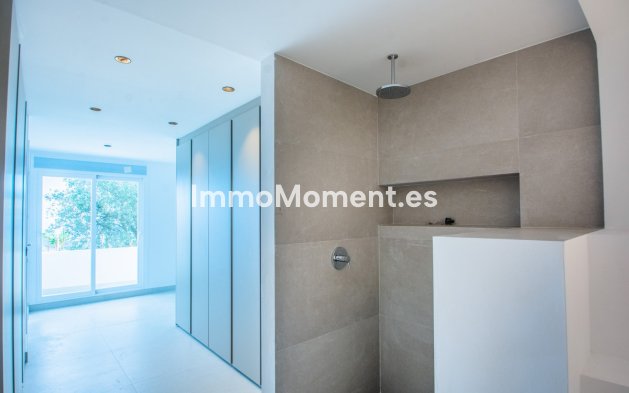 Reventa - Apartamento - Marbella - La Mairena