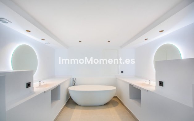 Reventa - Apartamento - Marbella - La Mairena