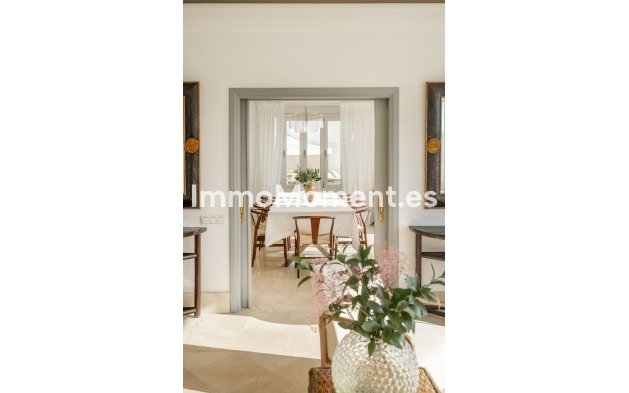 Wiederverkauf - Villa - Marbella - Aloha