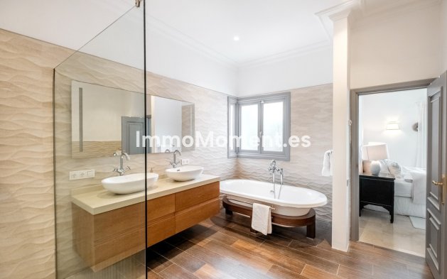 Wiederverkauf - Villa - Marbella - Aloha