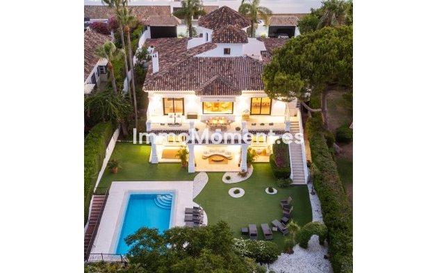 Wiederverkauf - Villa - Marbella - Aloha