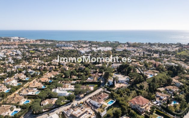 Resale - Villa - El Paraiso - New Golden Mile
