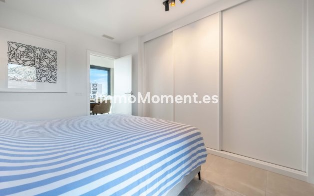 Resale - Apartment - Fuengirola - Fuengirola Centro