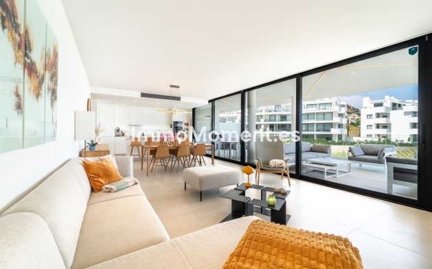 Resale - Apartment - Fuengirola - Fuengirola Centro