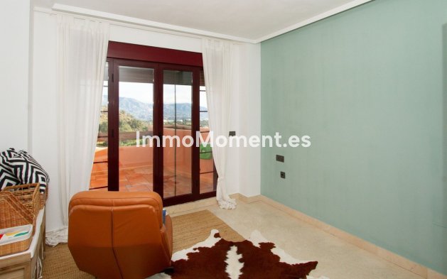 Revente - Appartement - Marbella - La Mairena