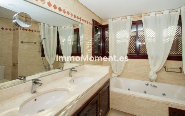 Revente - Appartement - Marbella - La Mairena