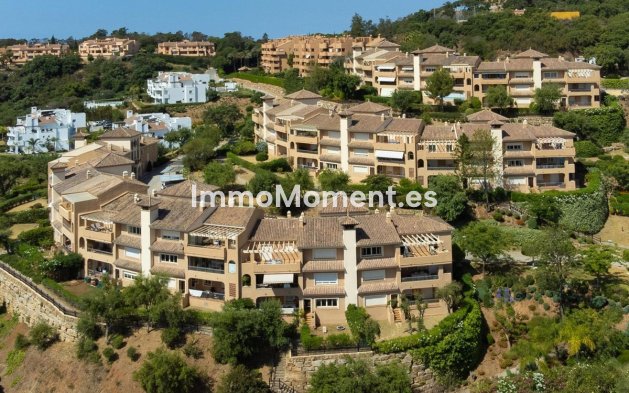 Resale - Apartment - Marbella - La Mairena