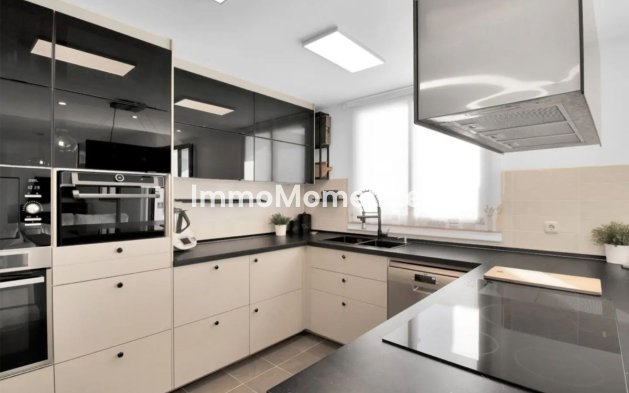 Wiederverkauf - Reihenhaus - Casares - Doña Julia