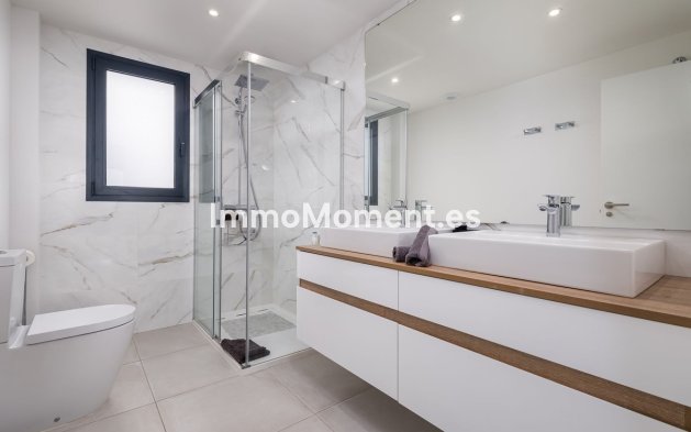 Wiederverkauf - Wohnung - Estepona  - Selwo