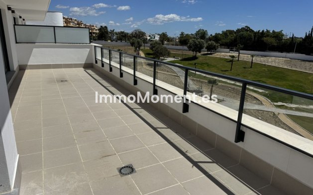 Wiederverkauf - Wohnung - Estepona  - Selwo