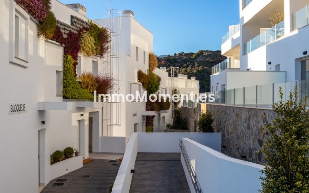 Wiederverkauf - Wohnung - Marbella - Altos de los Monteros