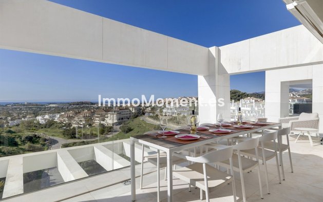Revente - Appartement - Marbella - Nueva Andalucía