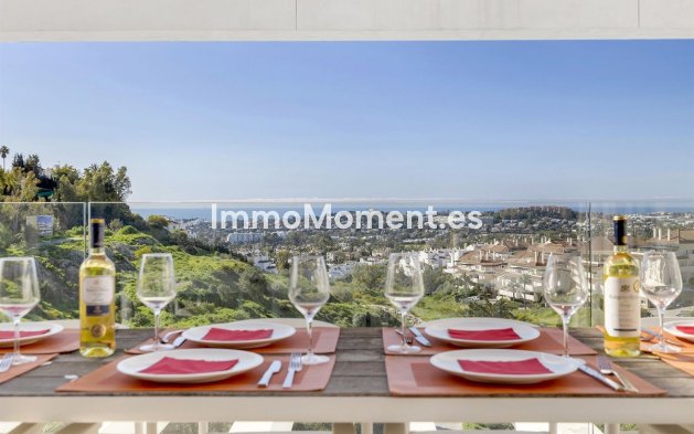 Revente - Appartement - Marbella - Nueva Andalucía