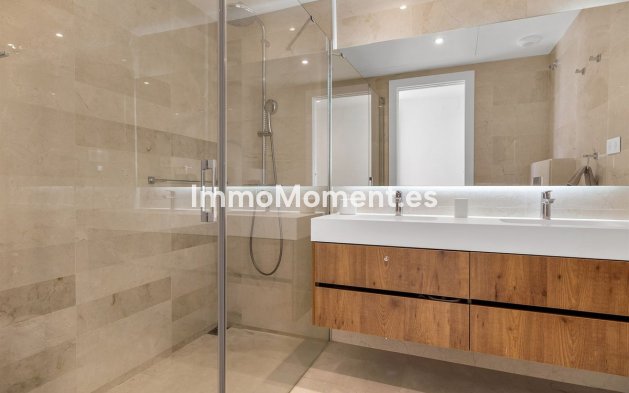 Revente - Appartement - Marbella - Nueva Andalucía