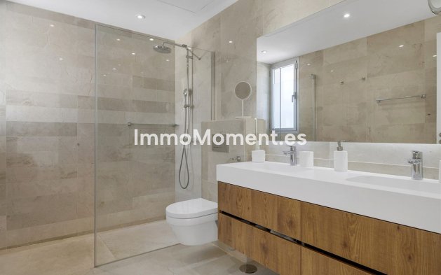 Revente - Appartement - Marbella - Nueva Andalucía