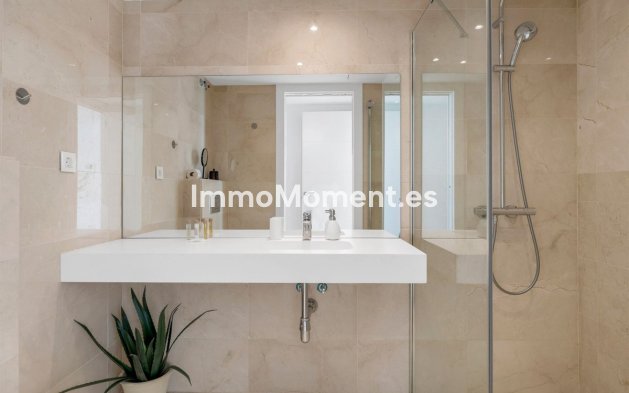 Revente - Appartement - Marbella - Nueva Andalucía