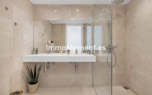 Revente - Appartement - Marbella - Nueva Andalucía
