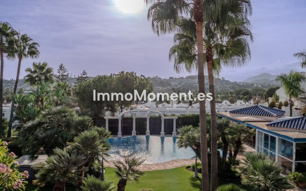 Wiederverkauf - Villa - Marbella - Nueva Andalucía