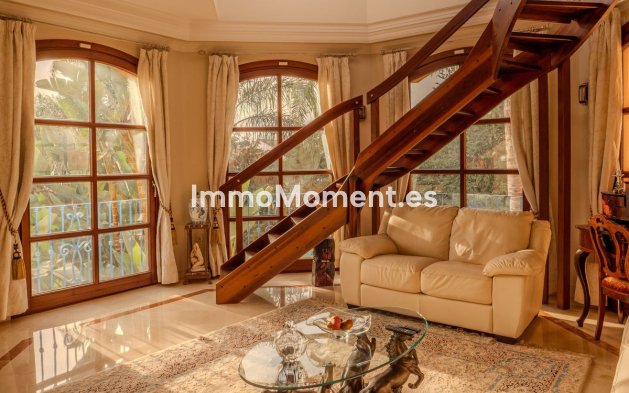 Wiederverkauf - Villa - Marbella - Nueva Andalucía