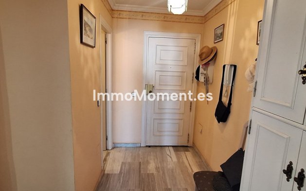 Resale - Apartment - Fuengirola - Fuengirola Centro