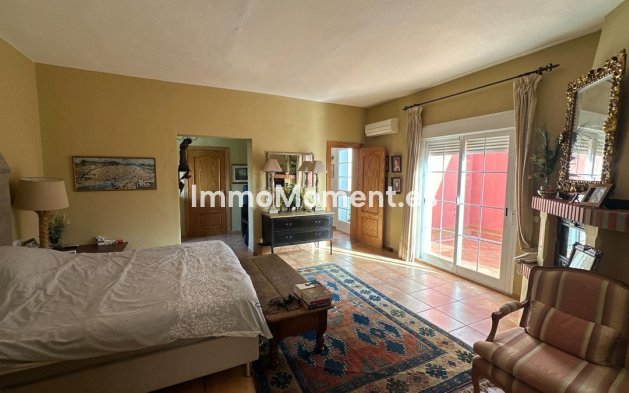 Wiederverkauf - Villa - Estepona  - New Golden Mile