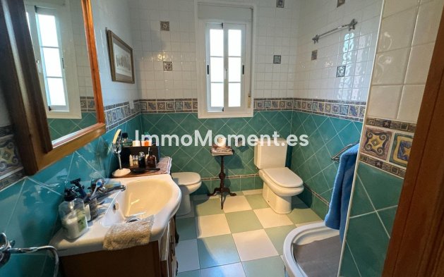 Wiederverkauf - Villa - Estepona  - New Golden Mile