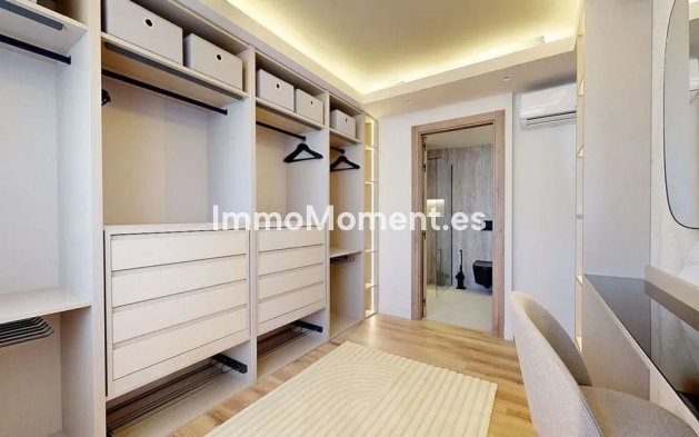 Resale - Villa - Estepona - Atalaya