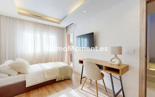 Resale - Villa - Estepona - Atalaya