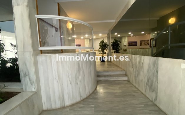 Resale - Apartment - Fuengirola - Fuengirola Centro