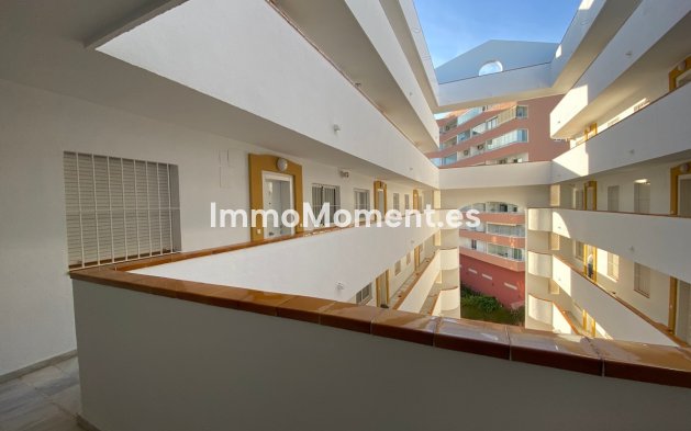 Resale - Apartment - Fuengirola - Fuengirola Centro