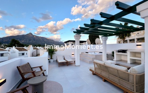 Wiederverkauf - Wohnung - Marbella - Nueva Andalucía